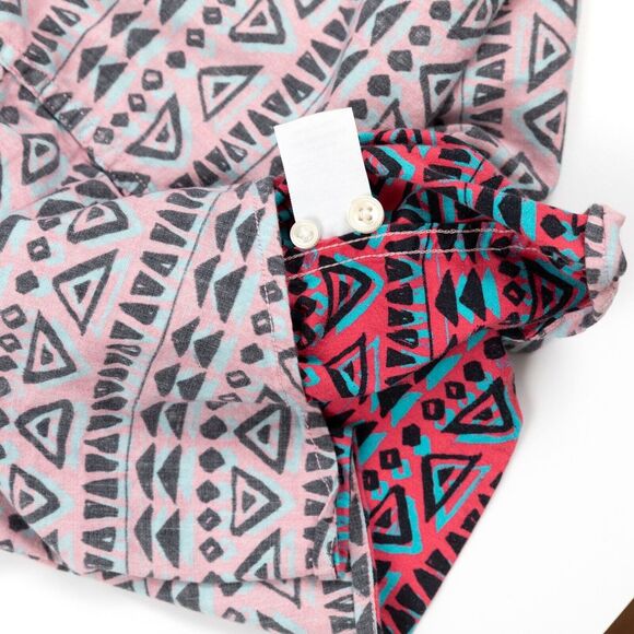 Chubbies Men's Shirt Aztec Pattern Performance Half Button Pullover Top Medium - Picture 9 of 10